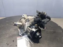 Bomba de inyección OEM Wrakowisko-28168- para VW Caddy III 2.0 TDI