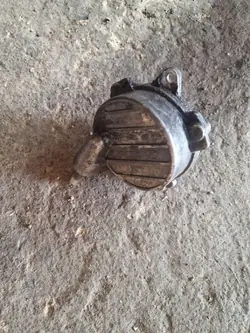 Mercedes-tyhjiöpumppu OEM 61123065 W203 2.2 CDI:lle