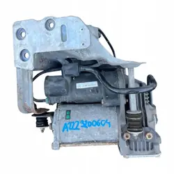 Airmatic Jousituskompressori OEM A2223200604 Mercedes