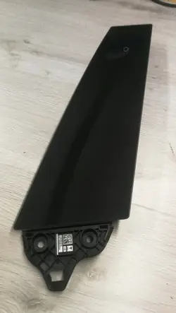 Tesla sidokamera glaspelare OEM 1109253-00-G