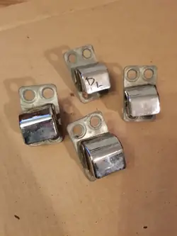 Dörrlåsstång för Mercedes W111 W110 - Set 4 st