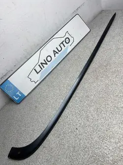 Moldurón parachoques trasero izquierdo OEM 8125434 BMW 7 E38