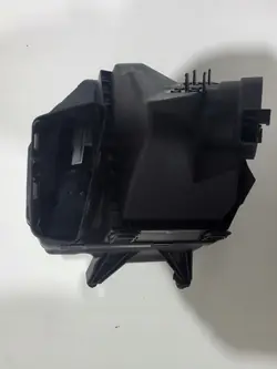 Audi A5 B10 Luchtfilterhuis OEM 8B3133838C