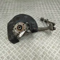 Snodo anteriore sinistro Audi A6 Avant 8K0407505M