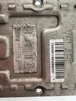 Module Xenon OEM 89030460 pour Saab 9-5 Estate 2009