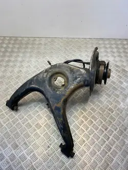 OEM 1263570105 Taka-Oikea Pyörännavetta Mercedes SL