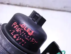 Käytetty Öljysuodinkotelo OEM V758311180 Peugeotille