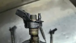 Injecteur AUDI 2.7 TDI 059130277AC