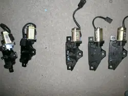 Cerradura de portón BMW 7014872 con función de tracción