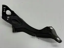 Support d'aile avant droit OEM 4G0821136A Noir