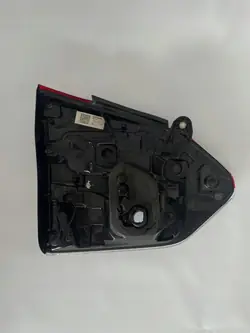 SUBARU FORESTER V Rechte Rückleuchte 84251SJ000