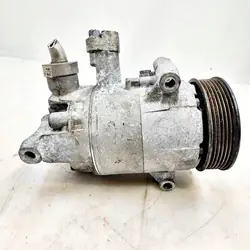Ilmastointikompressori Audi VW Skoda 1K0820803A