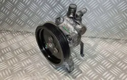 Bomba de direção assistida BMW E60 E61 E63 com polia OEM 6774698