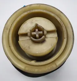 Stötdämparkudde OEM 6783420 höger bak BMW X6