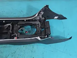 Tunneli nojatuoli OEM IMPRK1453822 Jaguar XE X760:lle