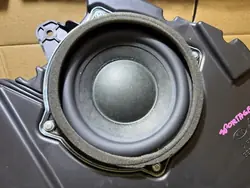 KIA SPORTAGE 3 Subwoofer-högtalare OEM 96380-3W000