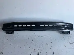 Skoda Octavia III etupuskurin vahvike OEM 5E0807109