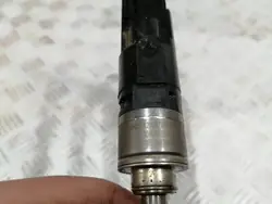 Injector OEM 166002932R - Renault OE Gebruikt
