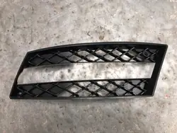 Grille de pare-chocs avant droite Mercedes C218 CLS A2188850753