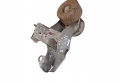 Vasen moottorituki AUDI A4 1.9L Diesel 2000