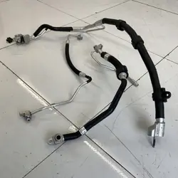 Jeu de Tuyaux Climatisation OEM 98745632587456989652141256 Audi A6