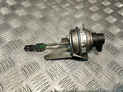 Turboaktuaattori OEM NASTAWNIK VW Passat B6 2.0 TDI