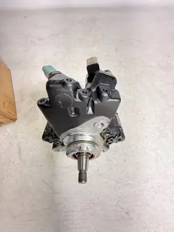 SsangYong OE A6720700001 Korkeapainepumppu