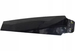 OEM 670010250 Oikea ovenpilarin kansi Maserati Ghibli