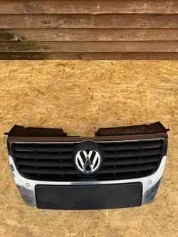 Front Grill VW Passat B6
