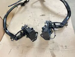 Charnière de toit pliant BMW 3 E92/E93 OEM 1037409