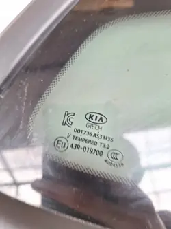 Karosserieglas Hinten Rechts OEM IMPRK1448419 Kia