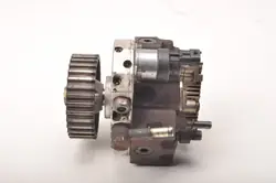 Brandstofpomp Peugeot 307 1.4 HDI 9637317380