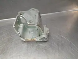 Charnière Porte Arrière Droite Mercedes W447 OEM A4477407700