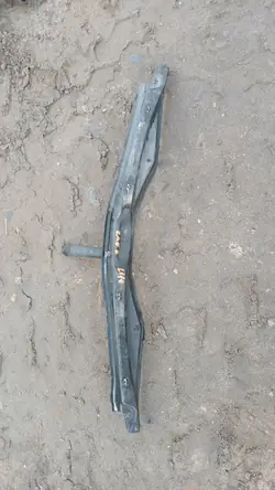 Suporte de viga superior dianteira Opel Zafira C Lift