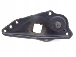 PEUGEOT_5008_I_09-17 Jousituksen Kiinnike Vasen Taka OEM
