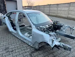 Toit BMW G26 i4 OEM 16372 - État d'occasion