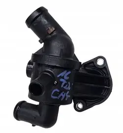 Thermostathuis OEM FOA12100 voor VW Golf VI 1.6 TDI