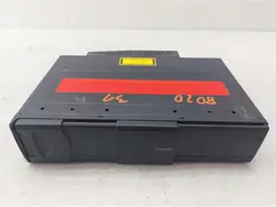 BMW CD-vaihtaja OEM 6977759 3-sarja 05-12