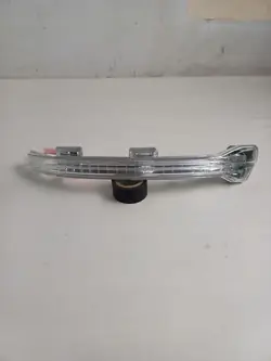 VW Golf VII 7 Oikea Vilkku Peilissä 5G0949102B