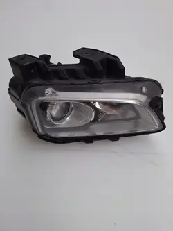 HYUNDAI KONA 17-Lámpara Delantera Derecha Europea 92102-J9000