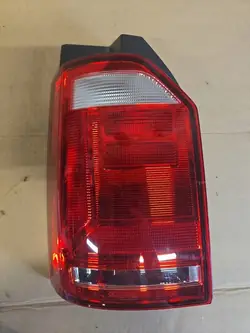 Volkswagen Transporter T6 2019 Luz Trasera Izquierda