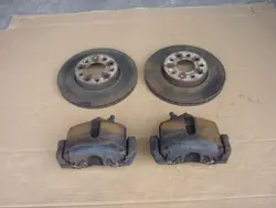 Jeu d'étriers et disques avant OEM 581 582 801
