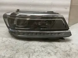 Refletor LED direito VW Tiguan