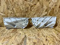 Deslizamento de para-choque dianteiro esquerdo ou direito Infiniti QX70 FX30 FX37 OEM