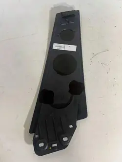 Garniture de pilier Porsche Taycan OEM Z07600Z - Occasion