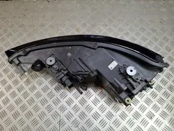 AUDI A1 8X Lampe Avant Droite 8XA941004A