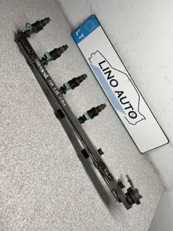 Rampa injeção BMW 5 E39 OEM 13531436468 - 2.5L