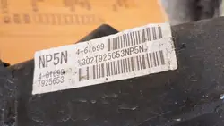 Traîneau arrière Nissan T33 2WD - OEM T33 sanki tylne