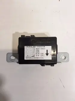 Módulo de Controlo Hyundai OEM 863C3-P4000 - Usado