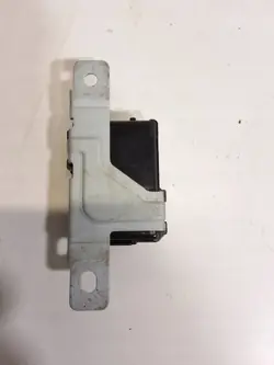 Módulo de Controlo Hyundai OEM 863C3-P4000 - Usado